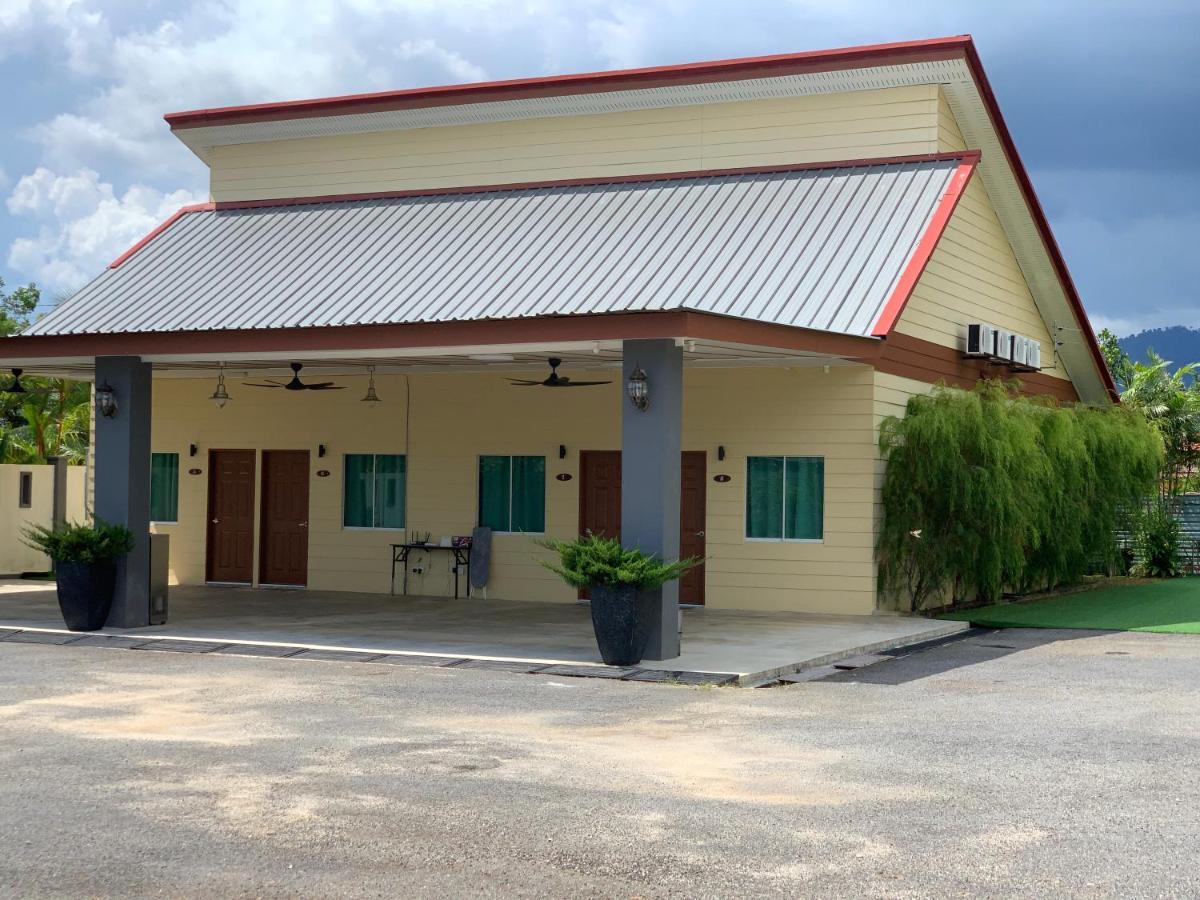 Raintown Cottage Taiping Exterior photo