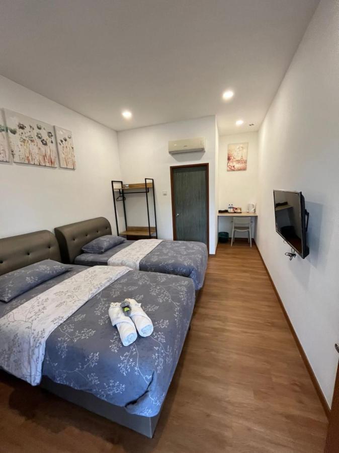 Raintown Cottage Taiping Exterior photo