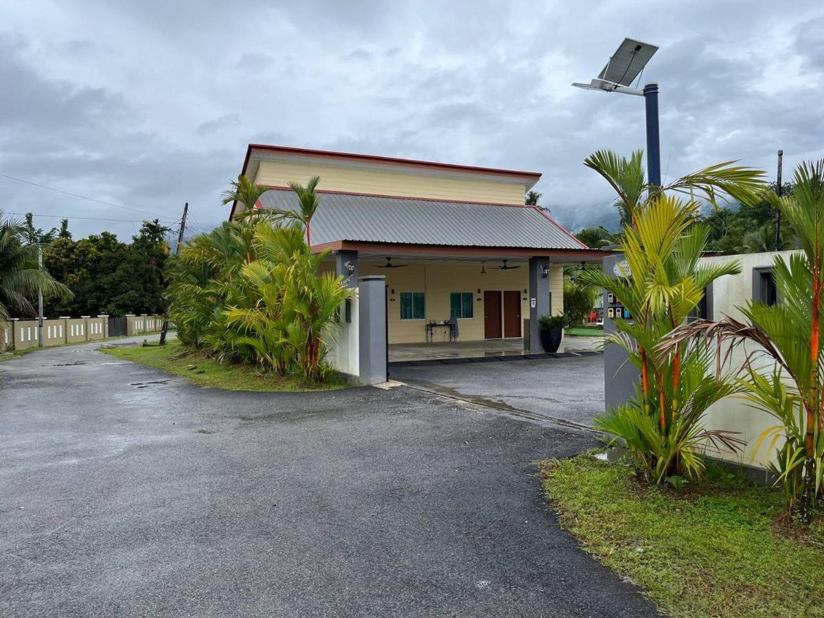 Raintown Cottage Taiping Exterior photo